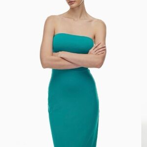 Aritzia
Original Contour Enrapture Maxi Tube Dress- teal